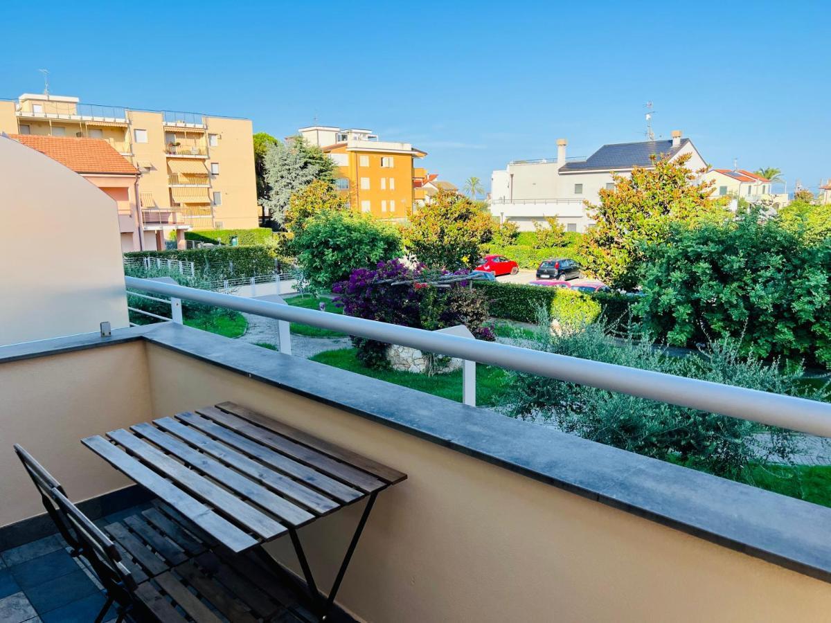 Apartamento Casa Anselmo Loano Exterior foto